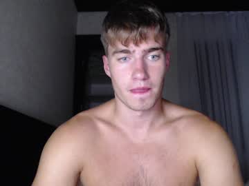 webcam man megamaxxxl live cam image #2394018