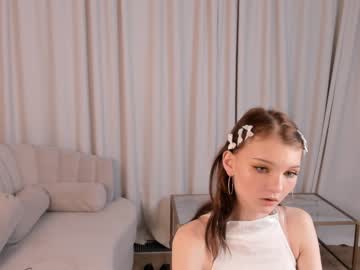 webcam girl edithgalpin live cam image #6899723