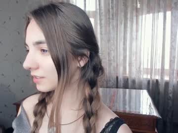 webcam girl shy_media live cam image #4496541