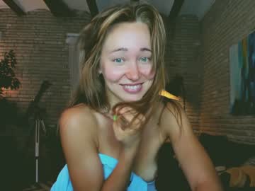 webcam girl olaya_del_mar live cam image #2351865