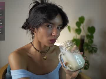 webcam girl urcutelinda live cam image #6156219