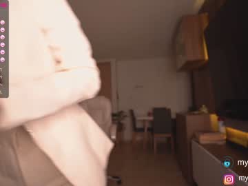 webcam girl mykinkybunny live cam image #2831124