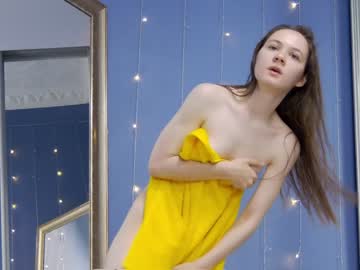 webcam girl kriskras__ live cam image #4788711