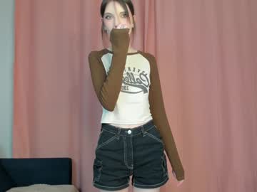 webcam girl fannygales live cam image #7040199