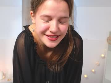 webcam girl eli_sun live cam image #4639709