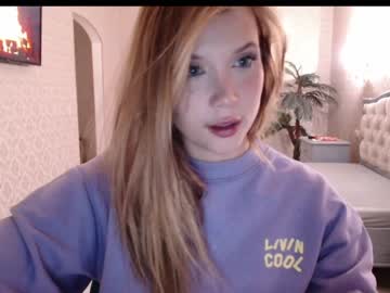 webcam girl bitter_moon live cam image #4399217