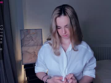 webcam girl love_lovess live cam image #4956380