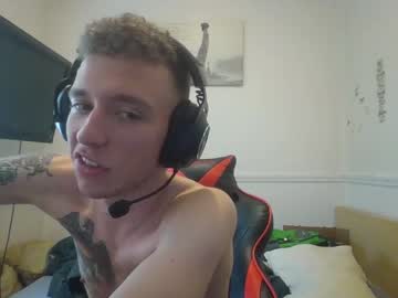 webcam man swalloww live cam image #4625079