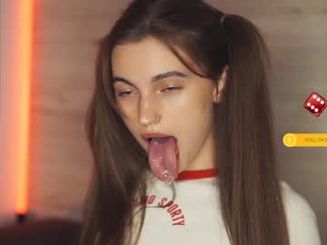 webcam girl hoolybunny live cam image #2242196