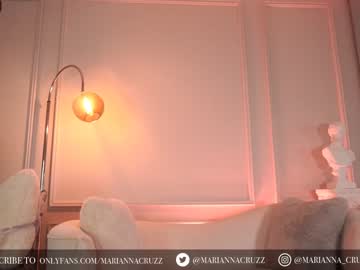 webcam girl mariannacruzz live cam image #4986187