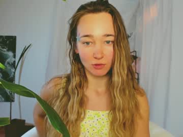 webcam girl olaya_del_mar live cam image #1132162