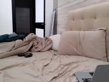 webcam man apollobest77 live cam image #5823229