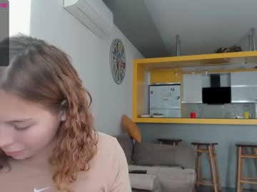 webcam couple lyaksi live cam image #4179661