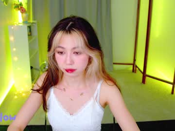webcam girl y_u_m_i_k_a live cam image #3092762