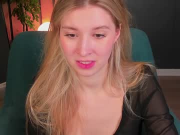webcam girl milablush live cam image #5715648