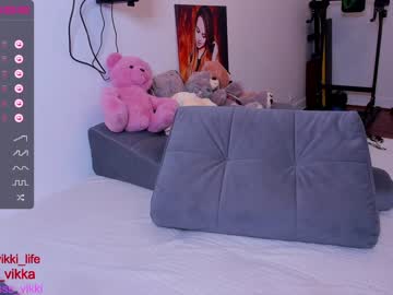 webcam girl misss_vikki live cam image #2709254