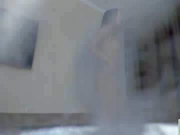 webcam girl amandamedrano live cam image #3261766