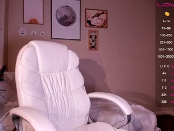 webcam girl badgirlmad live cam image #1705680
