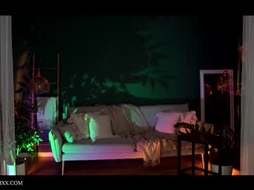 webcam girl provocatrixx live cam image #2960848