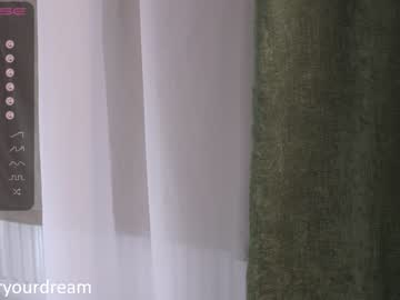 webcam girl dovia live cam image #2605990