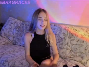 webcam girl debragrace live cam image #2957431
