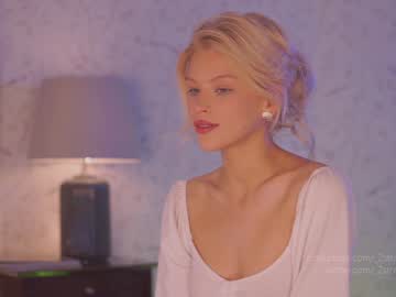 webcam girl _2strangers live cam image #3240979