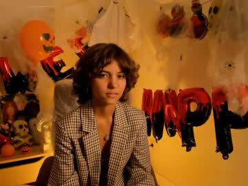 webcam girl lenaelisabeth live cam image #5646152