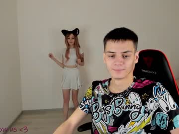 webcam couple mia_n_harry live cam image #3108342