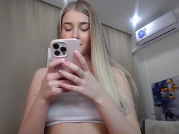 webcam girl cute18cute live cam image #826574