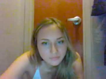 webcam girl kyleighhh live cam image #613325