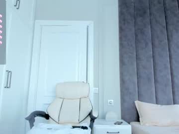webcam girl swt_shadow live cam image #6746544