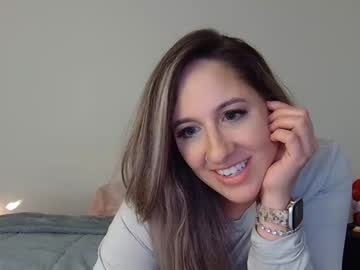 webcam girl khelzy live cam image #3134349