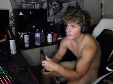 webcam man maxednat live cam image #5050939
