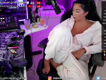 webcam girl evelyne92 live cam image #5638259