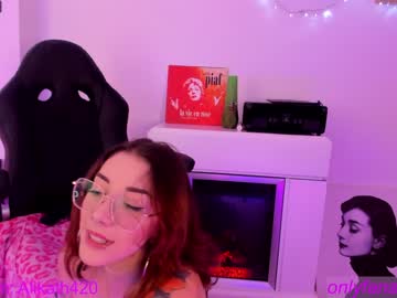 webcam girl thecosmicgirl live cam image #5435613