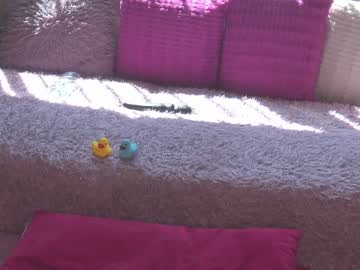 webcam girl xtina__ live cam image #1772536