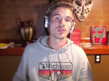 webcam man kjam3s live cam image #2604980
