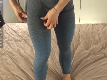 webcam girl blondehottiekerry live cam image #4410455