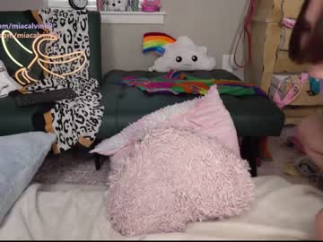 webcam girl miacalvin69 live cam image #1192898