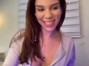 webcam girl yourbonie live cam image #4223707
