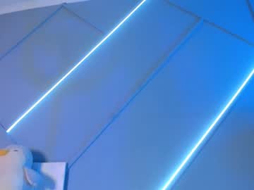 webcam girl kisimoto_key live cam image #2881833