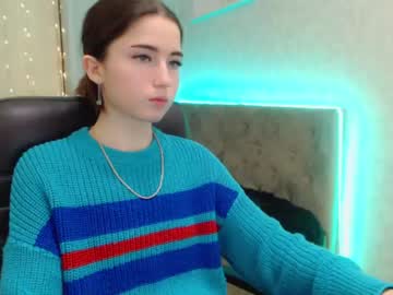 webcam girl alma_harrison live cam image #1123742