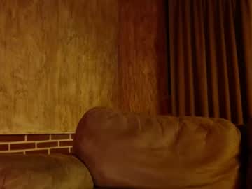 webcam girl bitter_moon live cam image #2444687