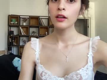 webcam girl wonderland_stia live cam image #5527867