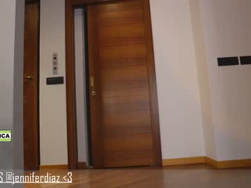 webcam girl therealbonnieclydex live cam image #3428153
