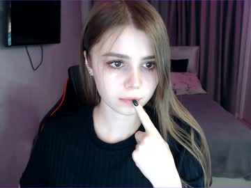 webcam girl tripleprinces live cam image #4182871