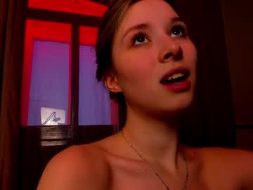 webcam girl milablush live cam image #3810378