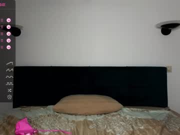 webcam girl predatory_eyes live cam image #6350752