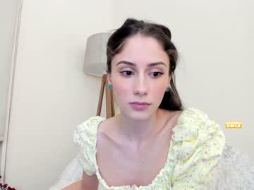 webcam girl snowww_white live cam image #2665763