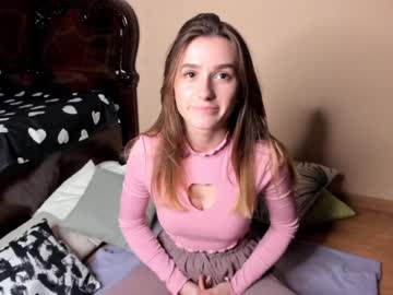 webcam girl sylviawatson live cam image #3559375